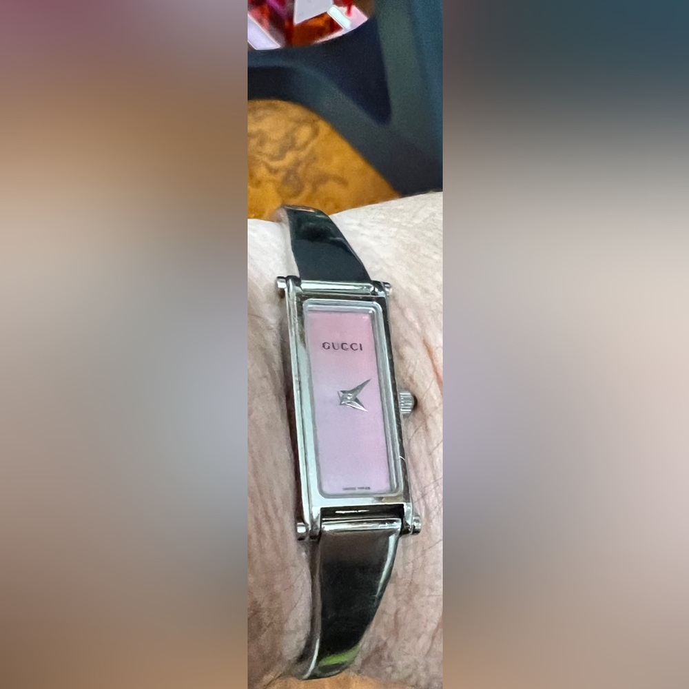 Gucci Vintage Horsebit Ladies 1500 L Watch - Picture 8 of 9